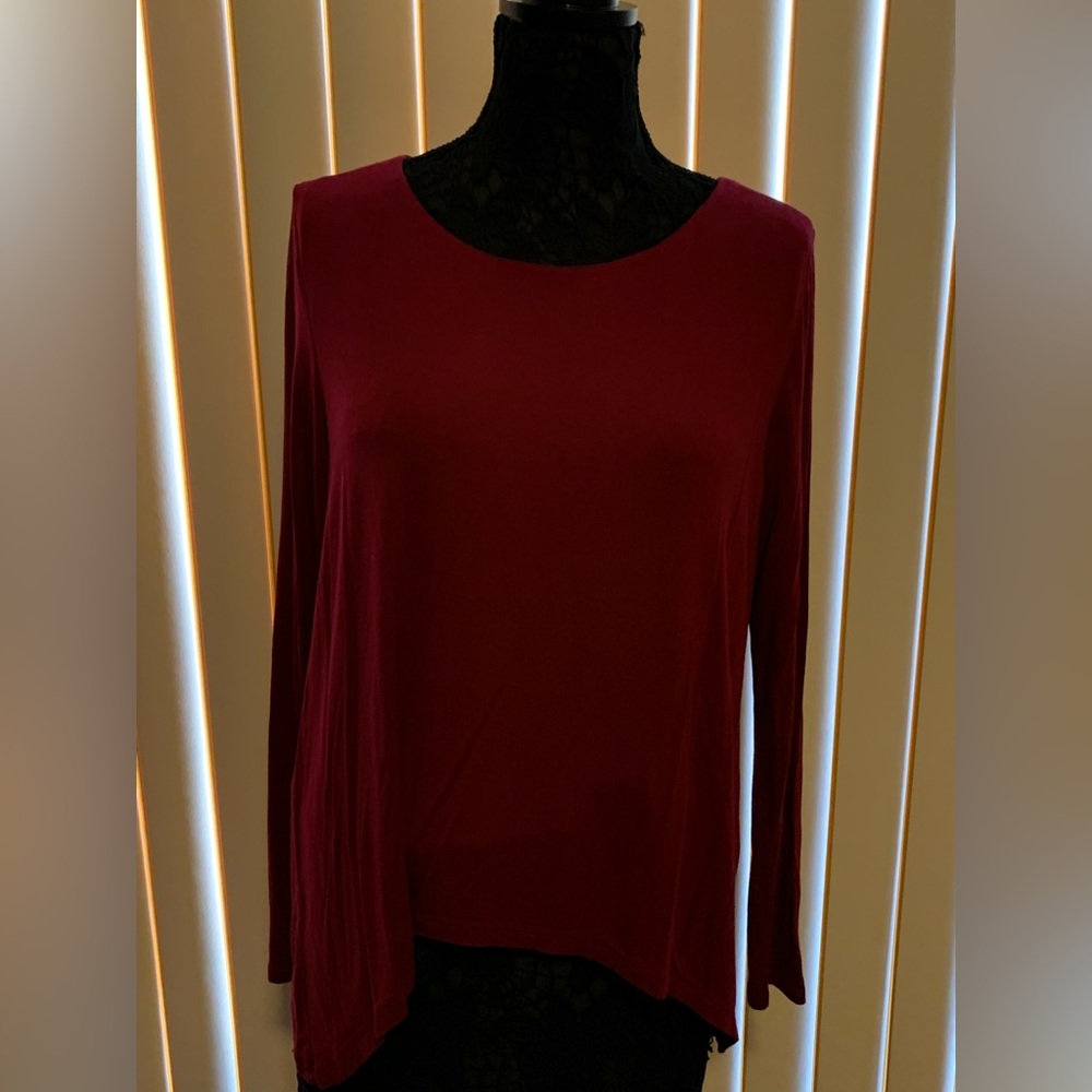 Women’s long sleeve